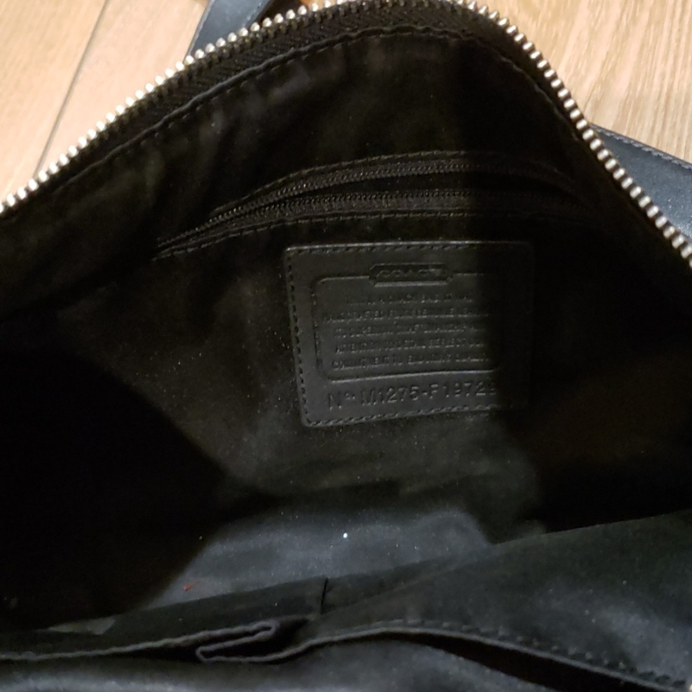 Coach purse - Picture 2 of 2